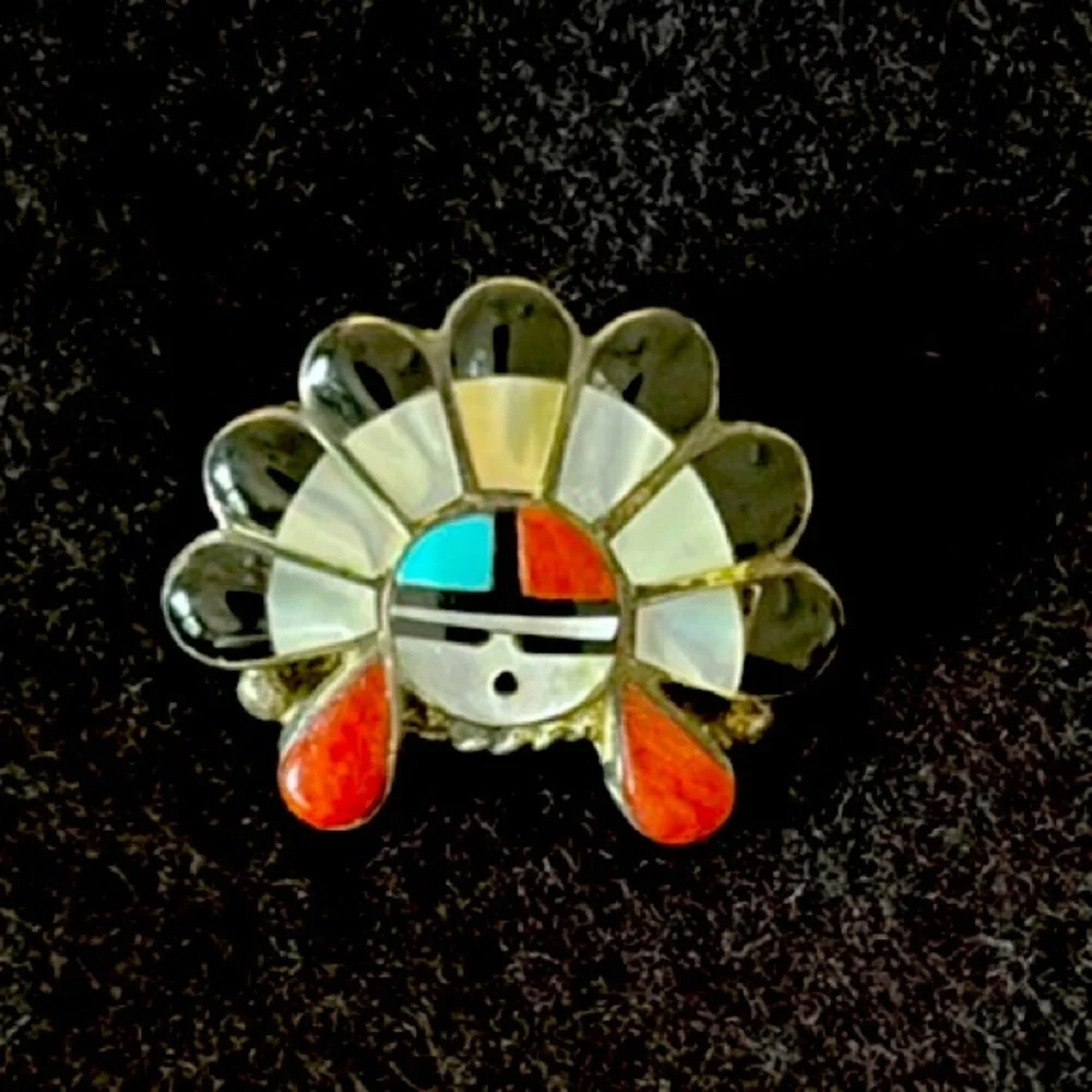 Zuni, Sterling, silver surface pin - Picture 1 of 6